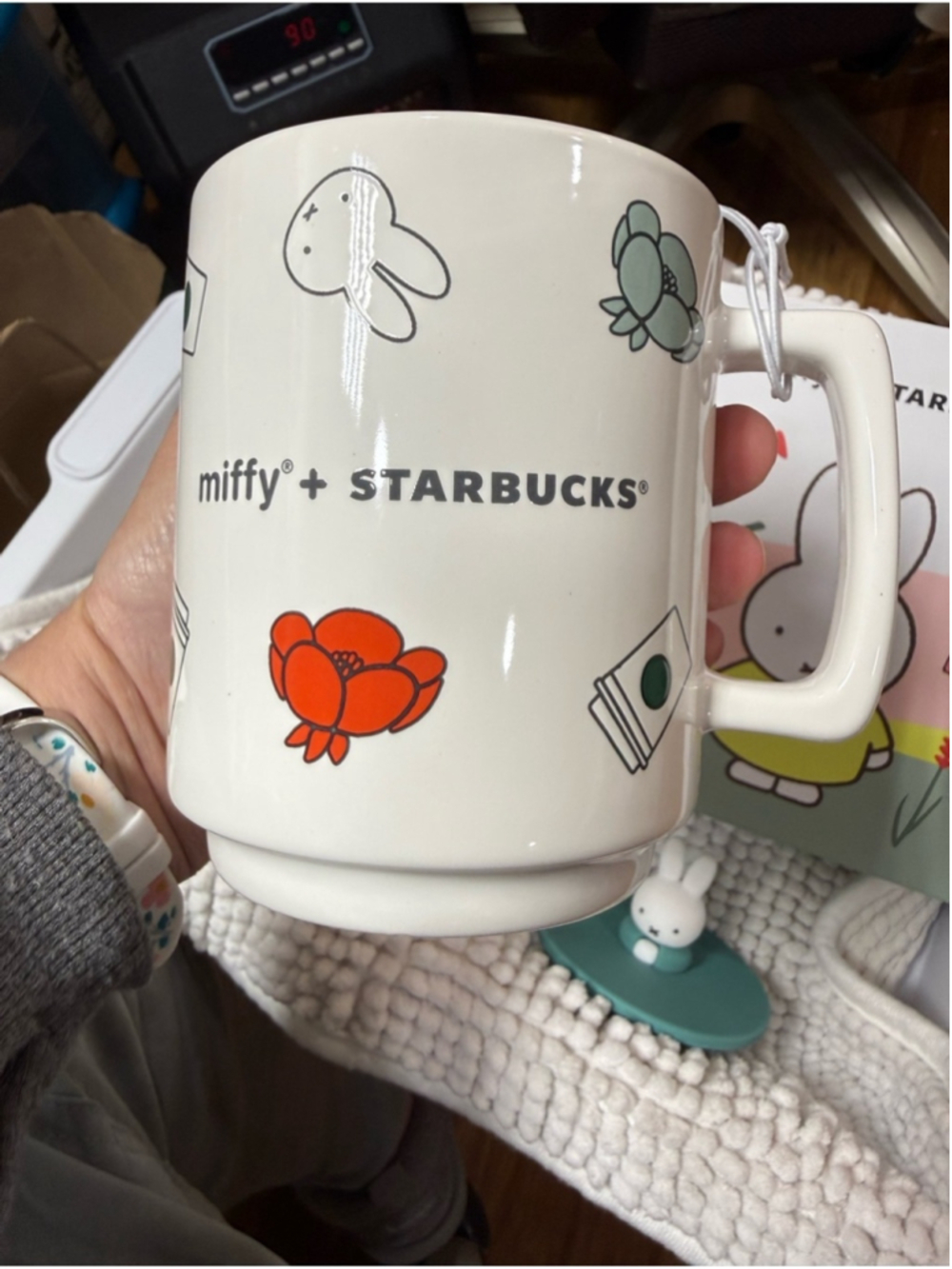 Starbucks x Miffy Limited Edition Ceramic Mug With 3D Miffy Lid 2026 Collection - Picture 8 of 15